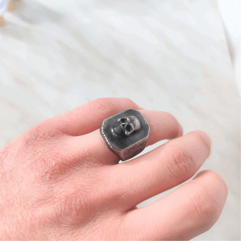 Herren Ring Schädel in Vintage Silber | Titanstahl - McBiLL Jewelry - Ring